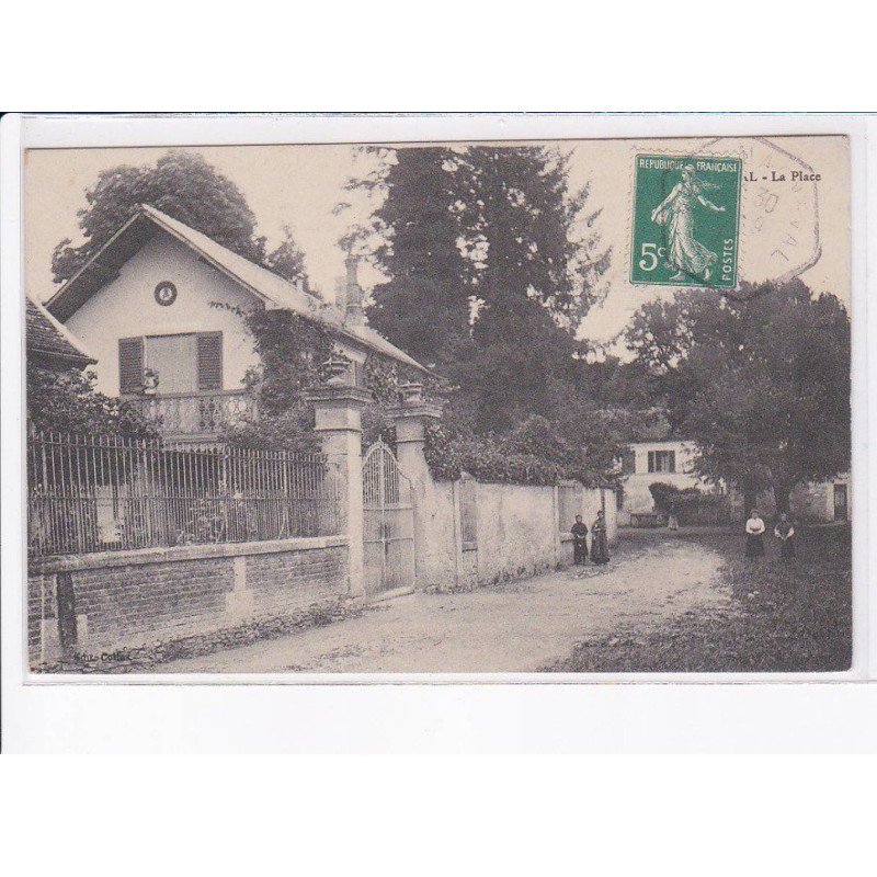 SERY-MAGNEVAL: scène de village, la place - très bon état