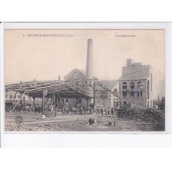 PLESSIS-BELLEVILLE: la distillerie - très bon état