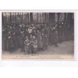 FLERS: dans le parc, un jour de concert - très bon état