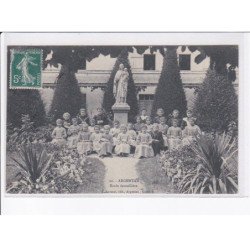 ARGENTAN: école dentellière - très bon état
