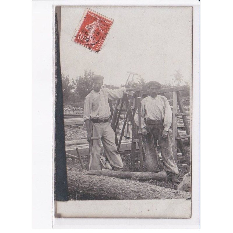 SAINT-FARGEAU: charpentier deleau - très bon état