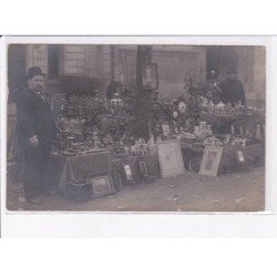 PARIS: 75011, foire aux jambons, stand de brocanteur - très bon état