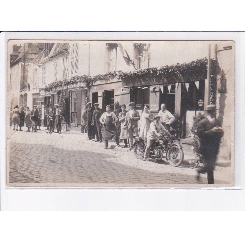 FRANCE: moto, scène de rue - état