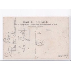 PARIS: 75019, grotte de la butte chaumont - état