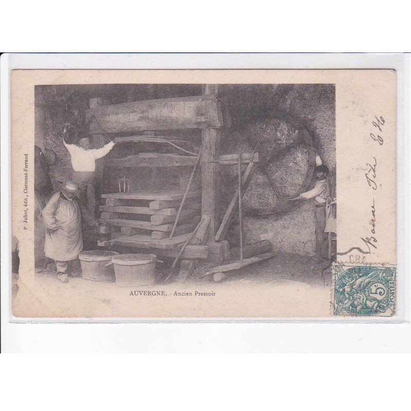 AUVERGNE: ancien pressoir - très bon état