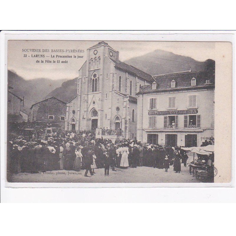 LARUNS: la procession le jour de la fête le 15 août - très bon état