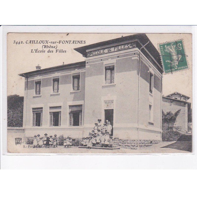 CAILLOUX-sur-FONTAINES: l'école des filles - état