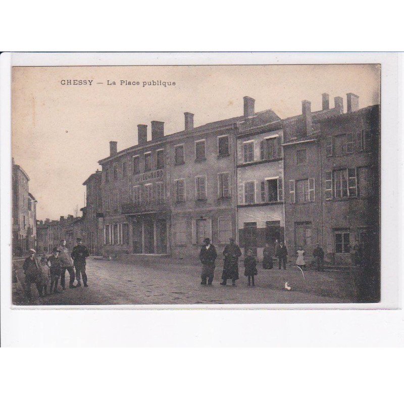 CHESSY: la place publique - très bon état