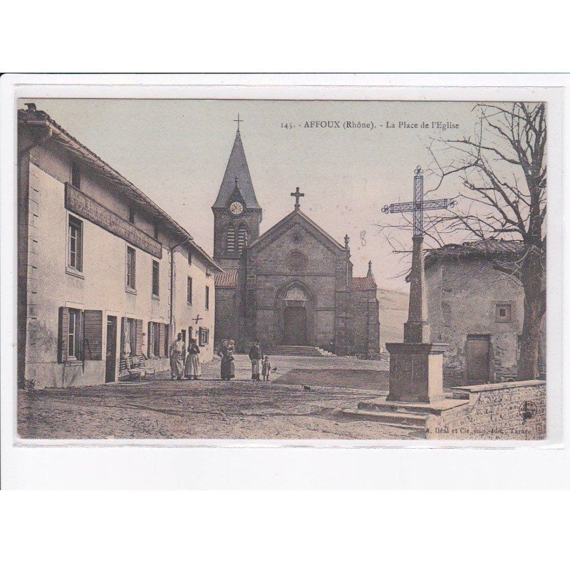 AFFOUX: la place de l'église - très bon état