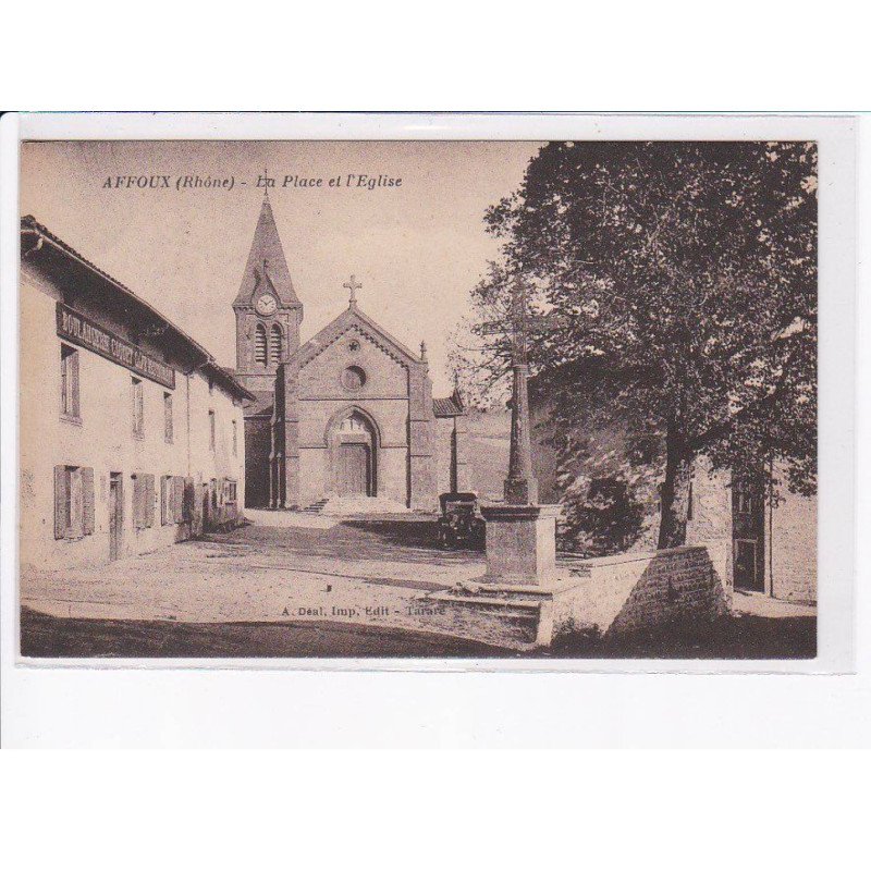 AFFOUX: la place de l'église - très bon état