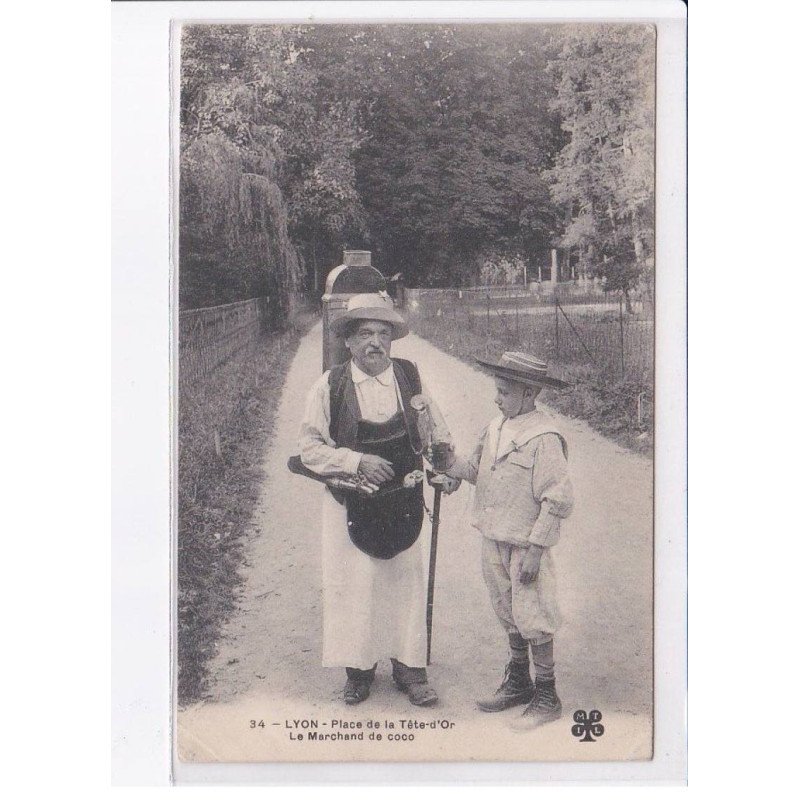LYON: place de la tête-d'or, le marchand de coco - état