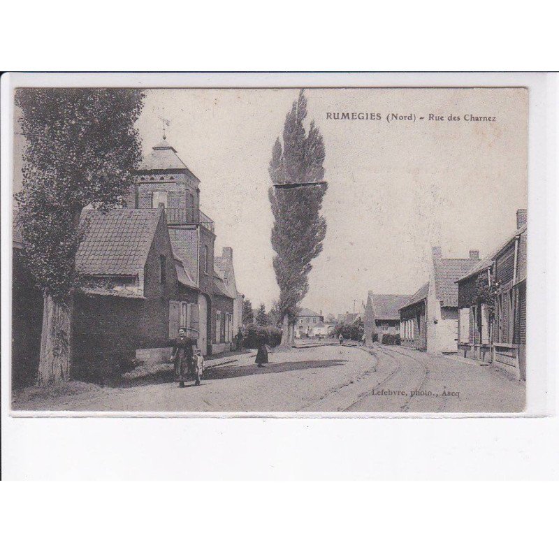 RUMEGIES: rue des charnez - très bon état