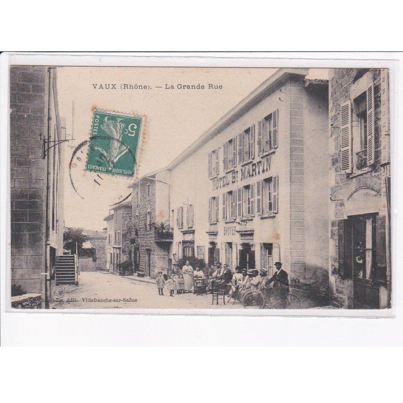VAUX: la grande rue - très bon état