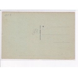 SALLES: place de la mairie, les écoles et la poste - très bon état