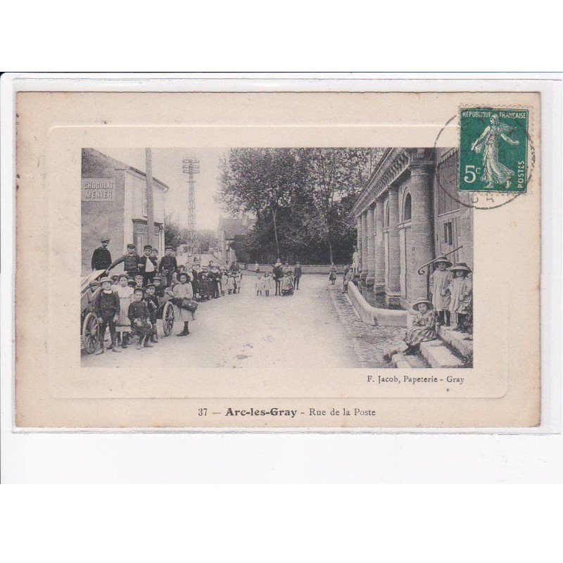 ARC-les-GRAY: rue de la poste - très bon état