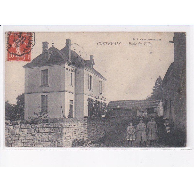 CORTEVAIX: école des filles - très bon état