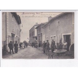 LES DESCHAMPS: grande-rue - très bon état