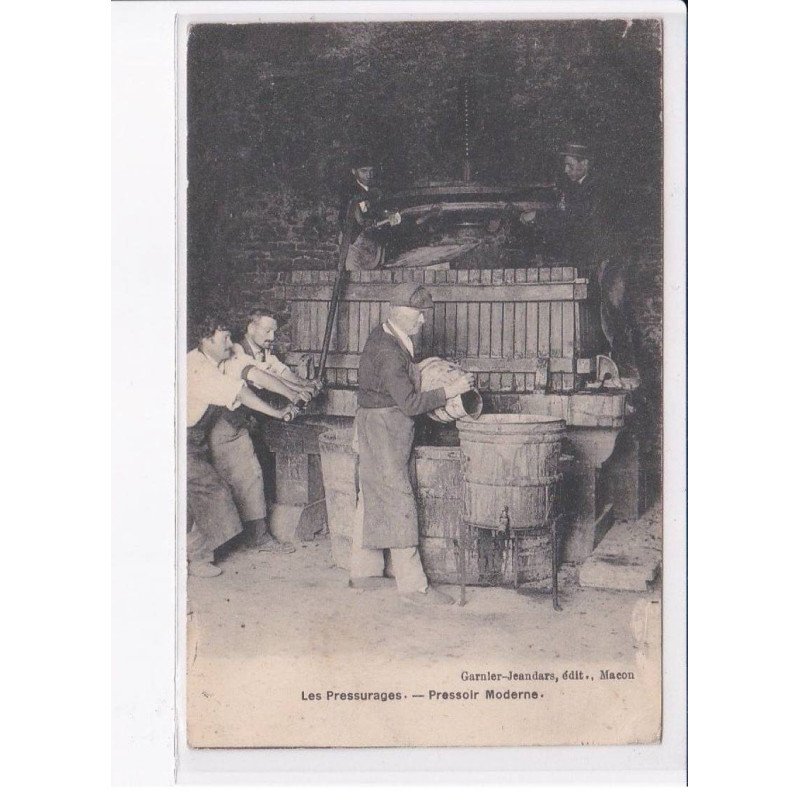 MACON: les pressurages, pressoir moderne - état