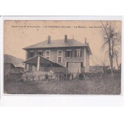 LE VERNEIL: la mairie, les écoles - état