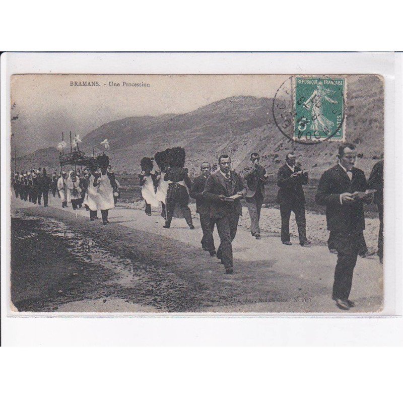 BRAMANS: une procession - état