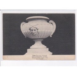 PARIS: 75009: vase, Walwein architecte - très bon état