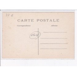 PARIS: 75018: rue de la madone - très bon état