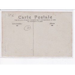 PARIS: la guillotine - très bon état