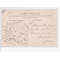 LE HAVRE: les pompiers devant l'hôtel de ville - très bon état