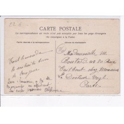 MONVILLE: le marché - très bon état