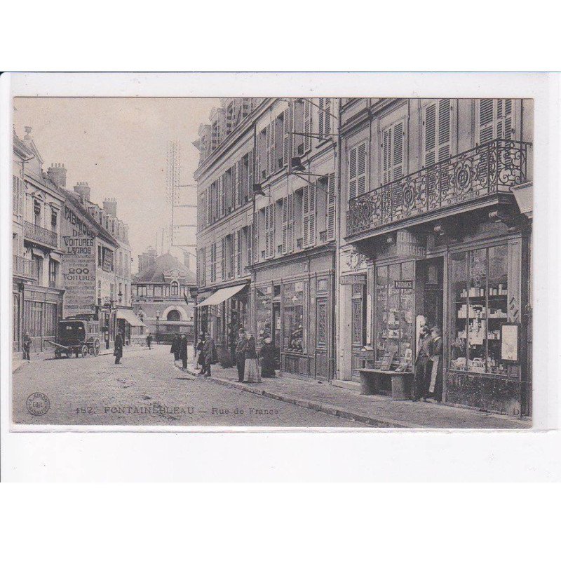 FONTAINEBLEAU: rue de france - très bon état
