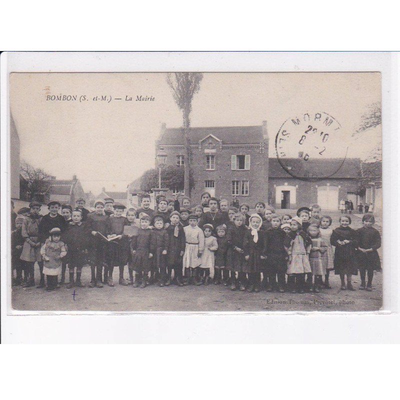 BOMBON: la mairie - très bon état