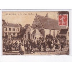 GRETZ: la place de l'église et des écoles - très bon état