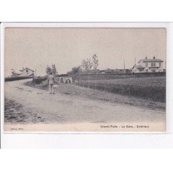 GRAND-PUITS: la gare, extérieur - très bon état