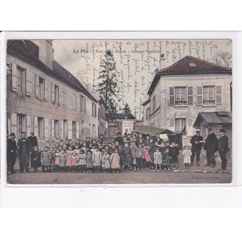 LE PIN: rue de la mairie, groupe scolaire - très bon état
