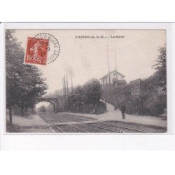 VAIRES: la gare - très bon état
