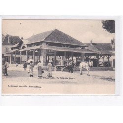 NEMOURS: la halle aux veaux - très bon état