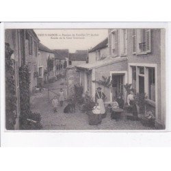 VENEUX-NADON: pension de familles Vve Auclair entrée de la cour intérieur - état