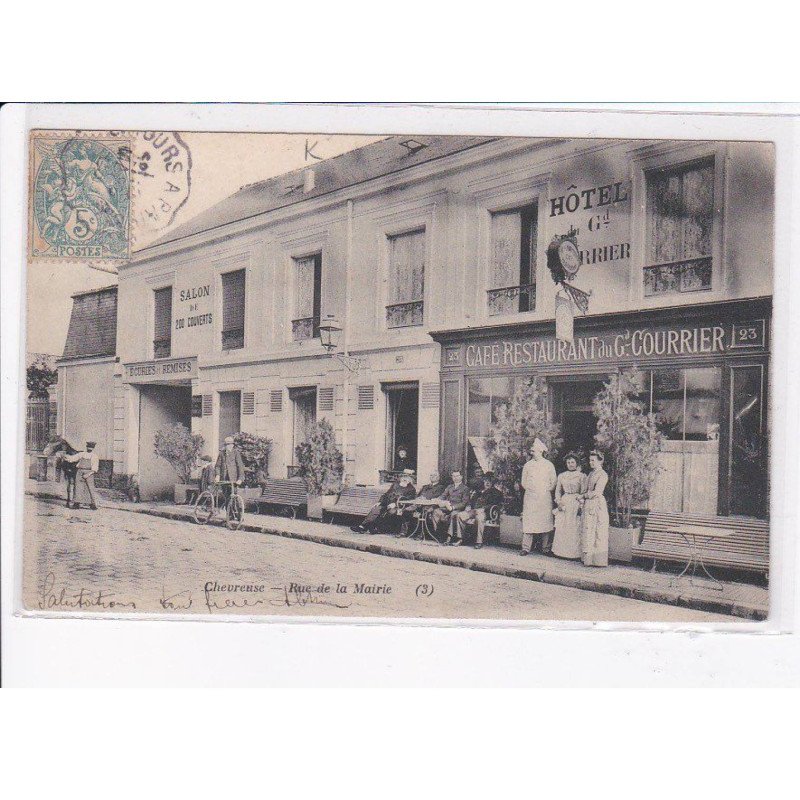 CHEVREUSE: rue de la mairie - très bon état