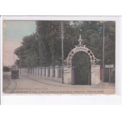 LES MUREAUX: une des entrées du grand hôtel l'hermitage, maison de famille - état