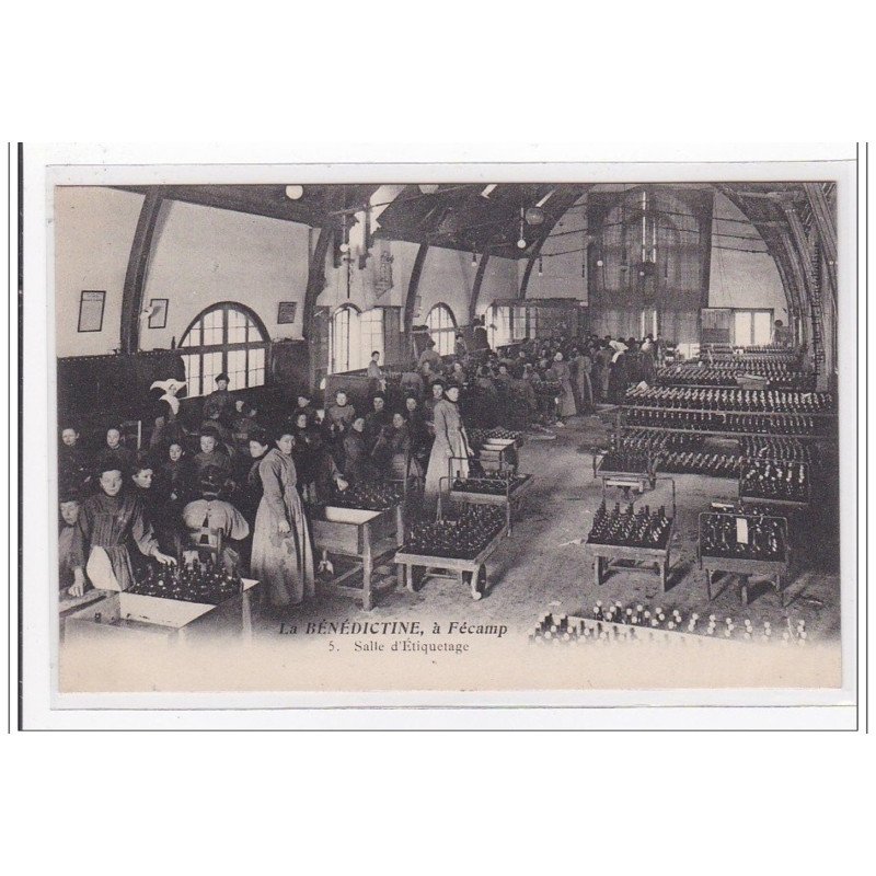 FECAMP : la benedictine, salle d'etiquetage - très bon état