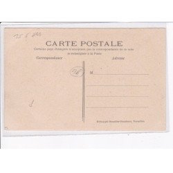 RAMBOUILLET: la ruche, le patis, jeuune, ballon de basket, les garçons - état