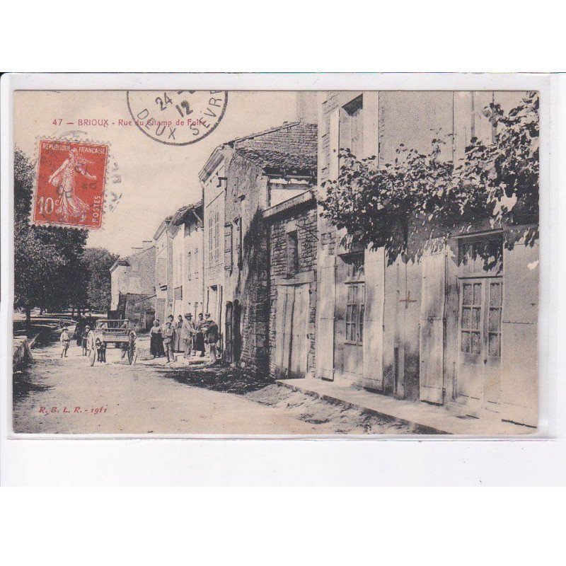 BRIOUX: rue du champ de foire - état