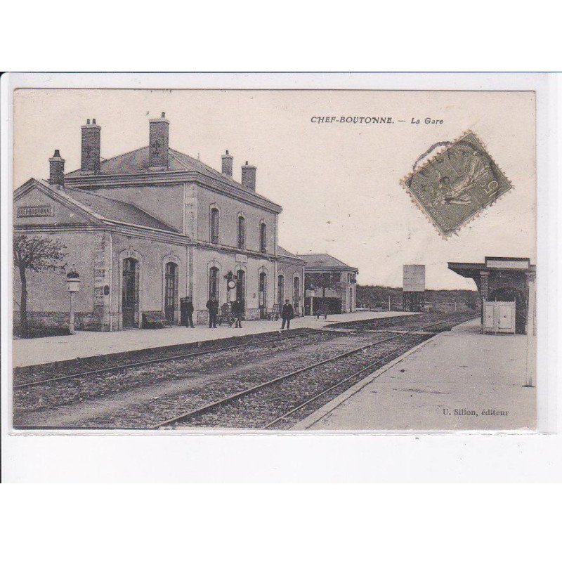 CHEF-BOUTONNE: la gare - très bon état
