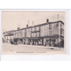 SAUZE-VAUSSAIS: place de la mairie - très bon état