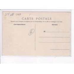 CAYEUX-sur-MER: cathédrale d'amiens, construction artistique en sable - état