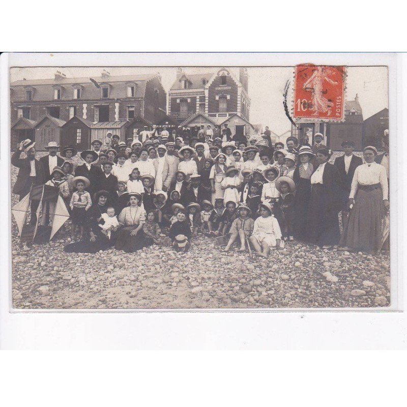 CAYEUX-sur-MER: personnages sur la plage - très bon état