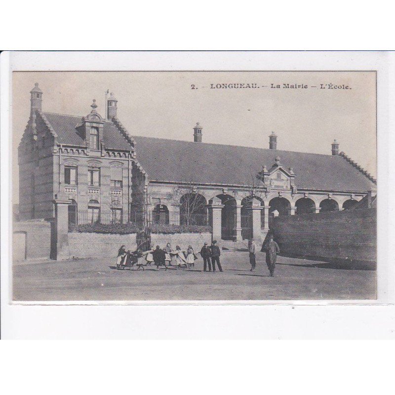 LONGUEAU: la mairie, l'école - très bon état