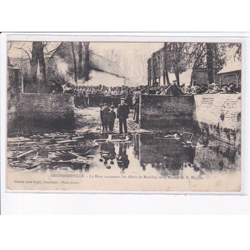FRESSENNEVILLE: la mare contenant les débris de mobilier de la maison M.E. Riquier - très bon état