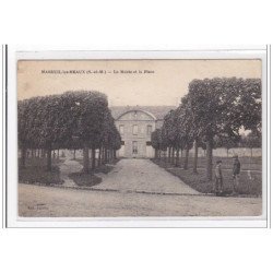 MAREUIL-les-MEAUX : la mairie et la place - tres bon etat