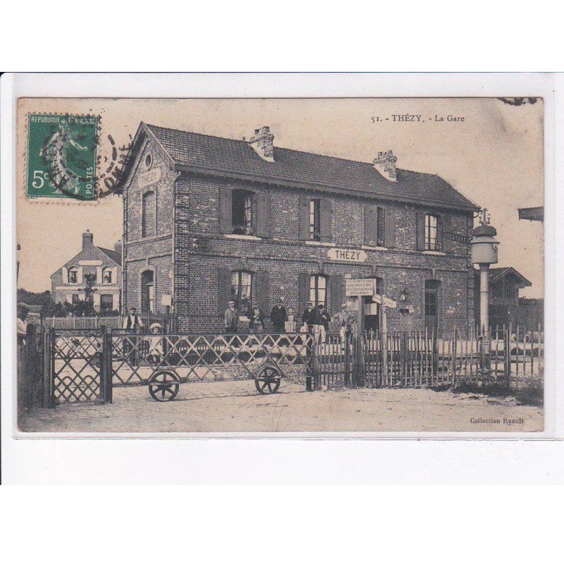 THEZY: la gare - très bon état